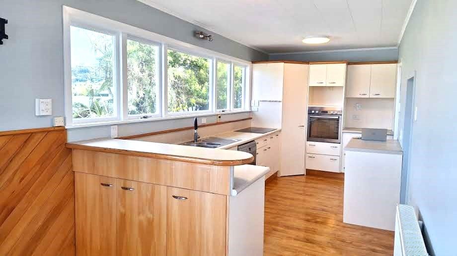 93B Normandale Road, Normandale, Lower Hutt - Carousel 2