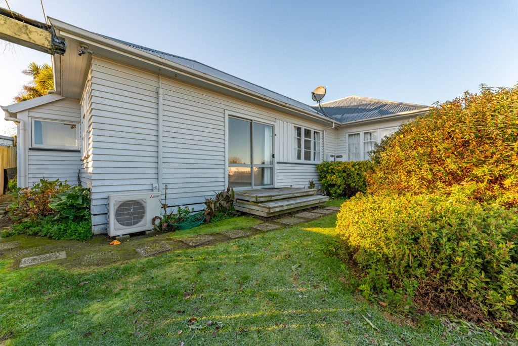10 Thomas Street, Temuka - Carousel 2