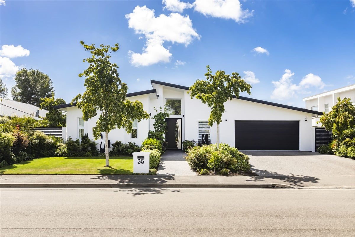 55 Applefield Court, Northwood, Christchurch - Carousel 1