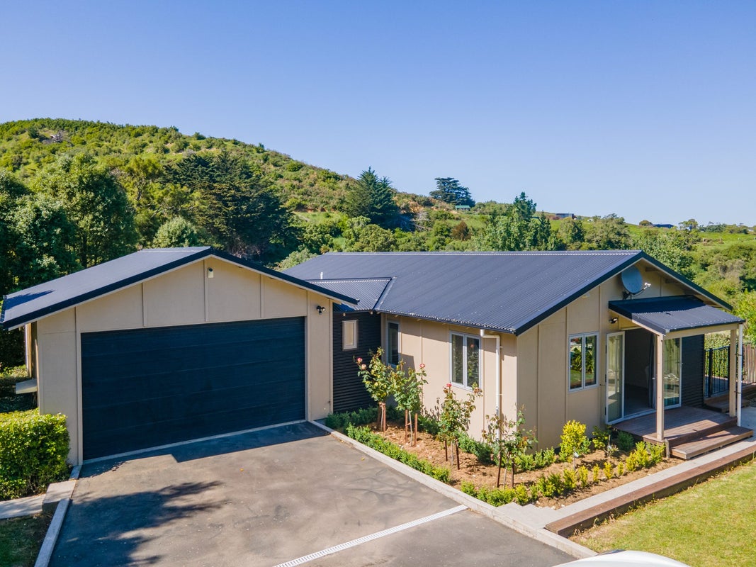 15E Tenby Street, Moeraki - Carousel 1