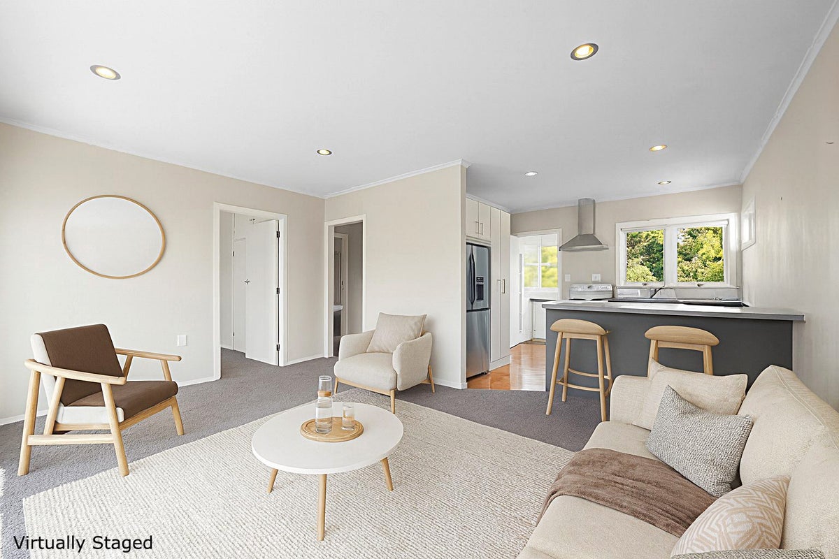 2/619 Beach Road, Rothesay Bay, Auckland - Carousel 2
