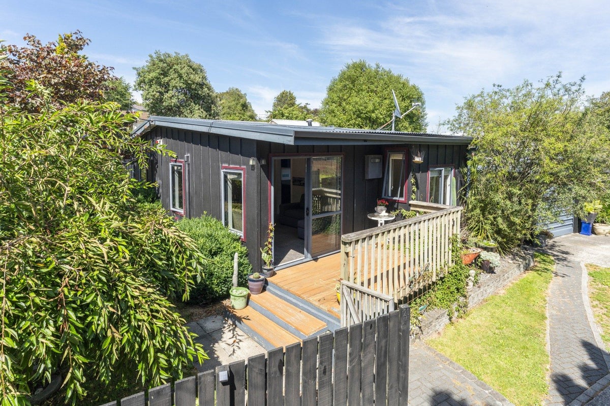 20 Puia Street, Tauhara, Taupo - Carousel 1