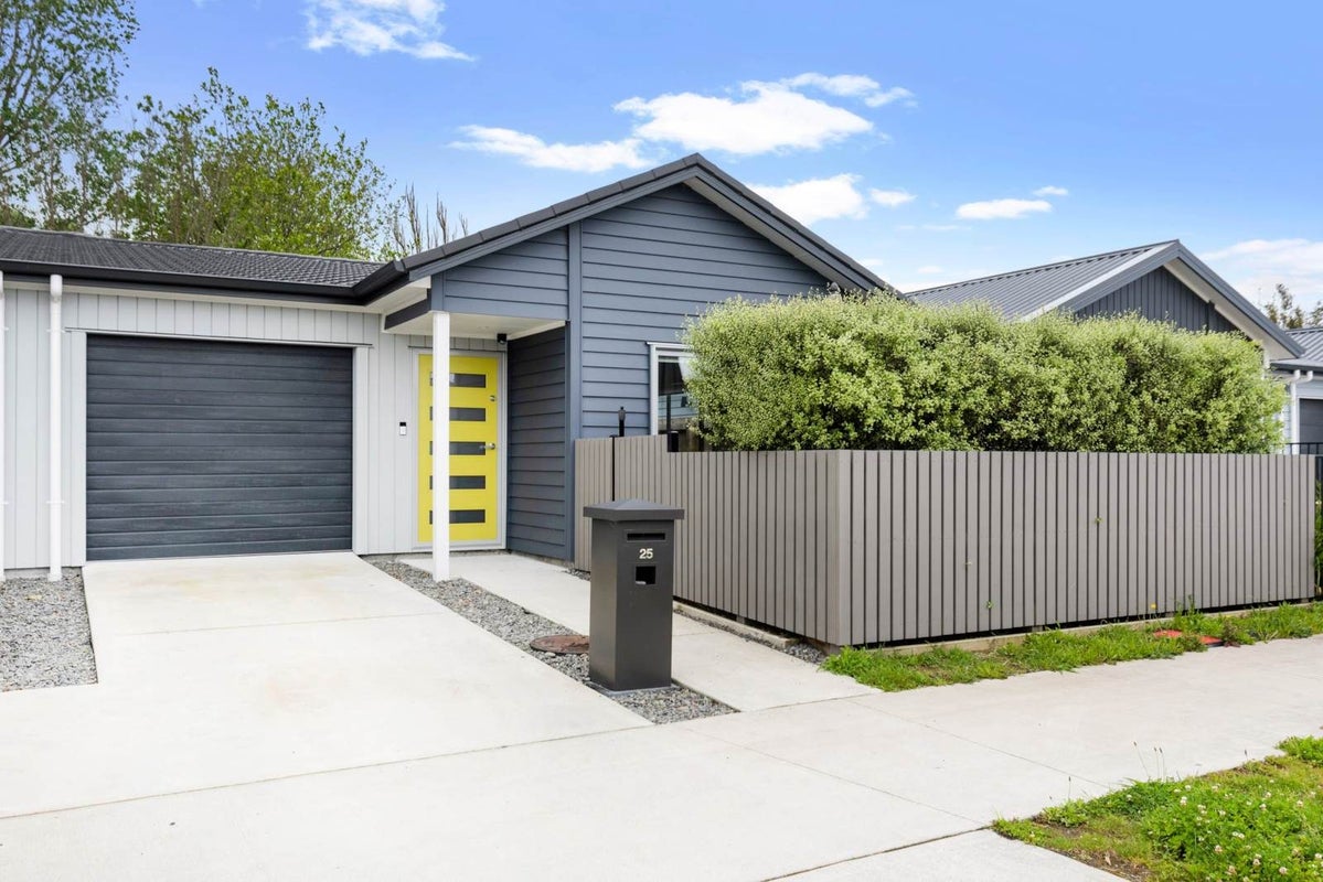 25 Harore Road, Takanini, Auckland - Carousel 1
