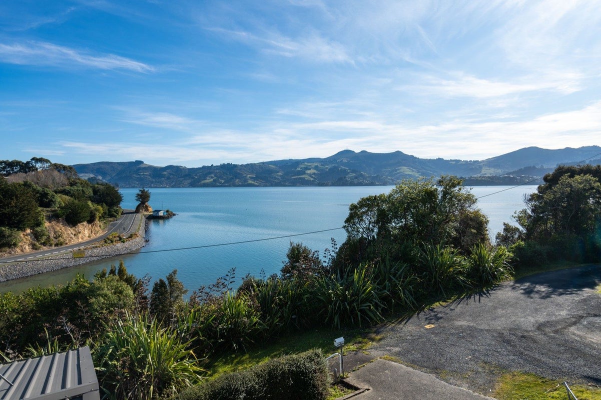 16 Arnott Street, Portobello, Dunedin - Carousel 2
