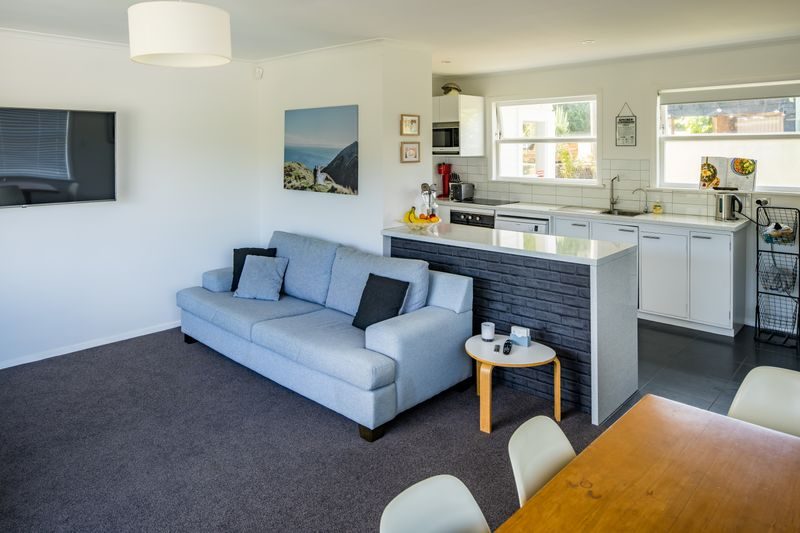 34 Ranui Terrace, Tawa, Wellington - Carousel 2