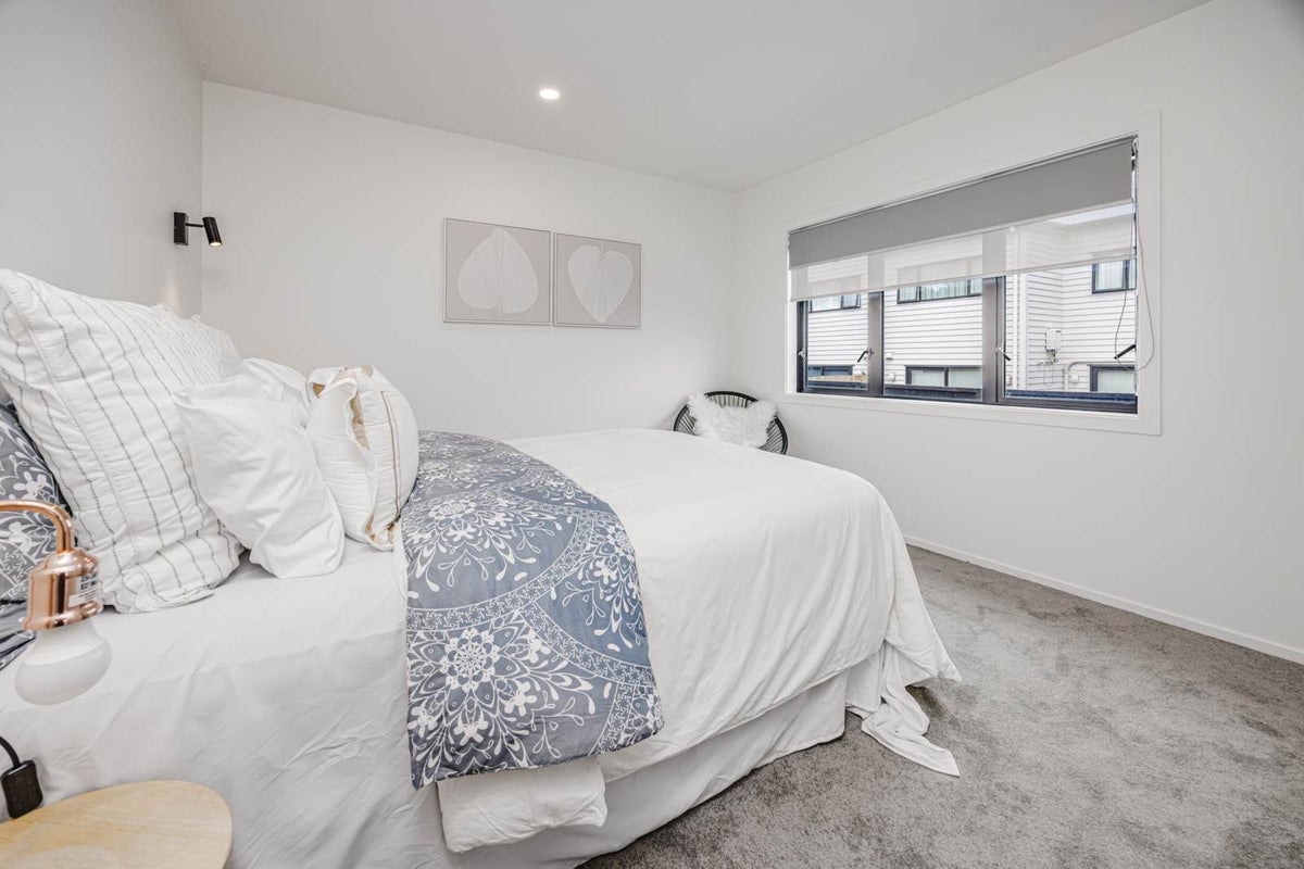 5 Chardi Kala Way, Papatoetoe, Manukau City, Auckland - Carousel 1