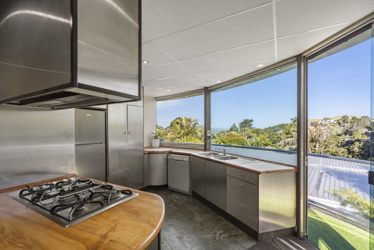 179 Maraetai Drive, Maraetai, Auckland - Carousel 2