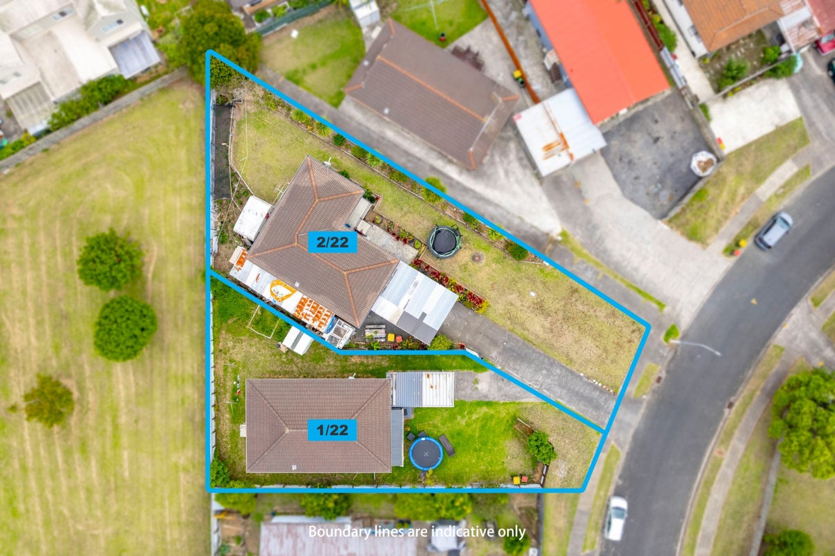 1/22 Norrie Smith Avenue, Flat Bush, Auckland - Carousel 1