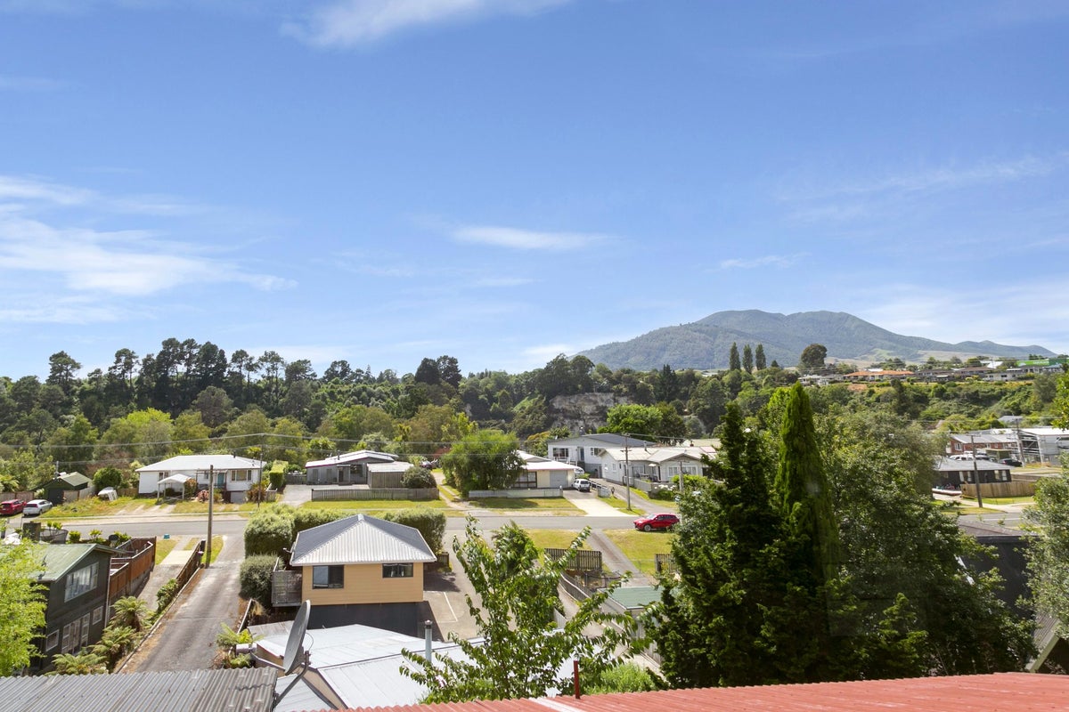 26 Motutahae Street, Taupo, Taupo - Carousel 1