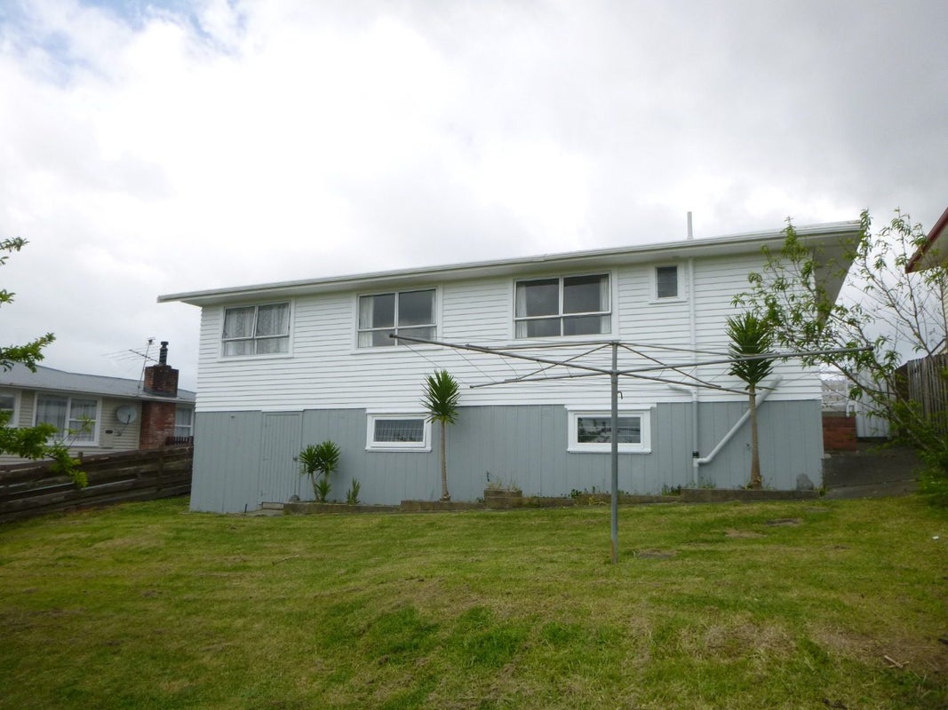 67 Juniper Road, Sunnynook, Auckland - Carousel 15