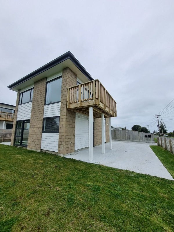 40 Egmont Street, Castlecliff, Whanganui - Carousel 2