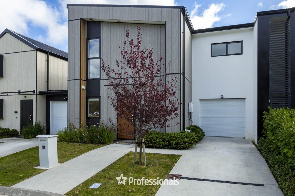 10 Fitch Lane, Wallaceville, Upper Hutt - Carousel 2