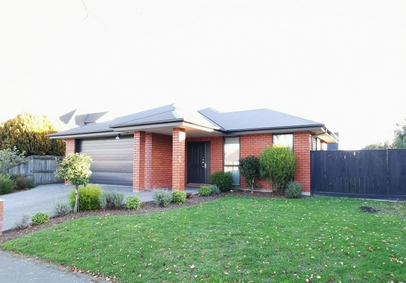 17 Kedleston Drive, Avonhead, Christchurch - Carousel 1