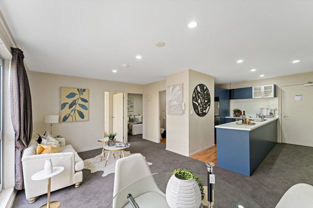 317/26 Morningside Drive, Morningside, Auckland - Carousel 2
