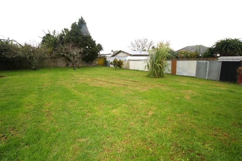 10 Kahu Road, Panmure, Auckland - Carousel 2