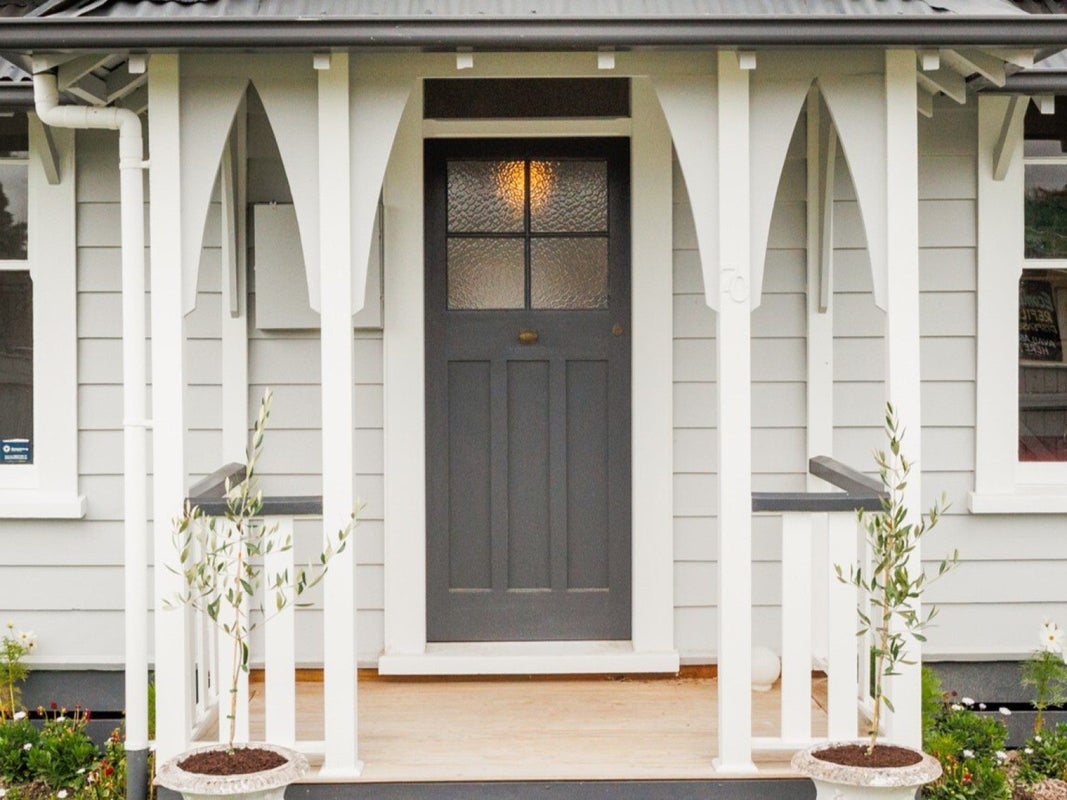 70 Milson Line, Milson, Palmerston North - Carousel 21