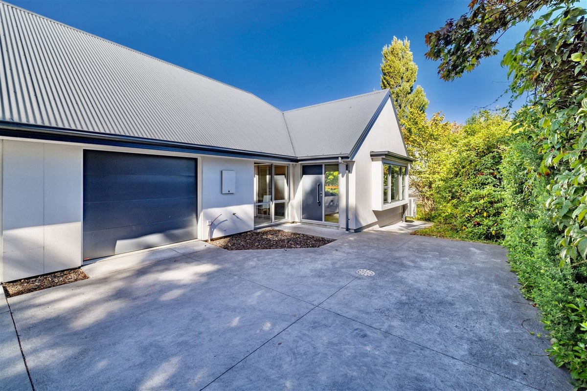 89B Wairakei Road, Bryndwr, Christchurch - Carousel 1