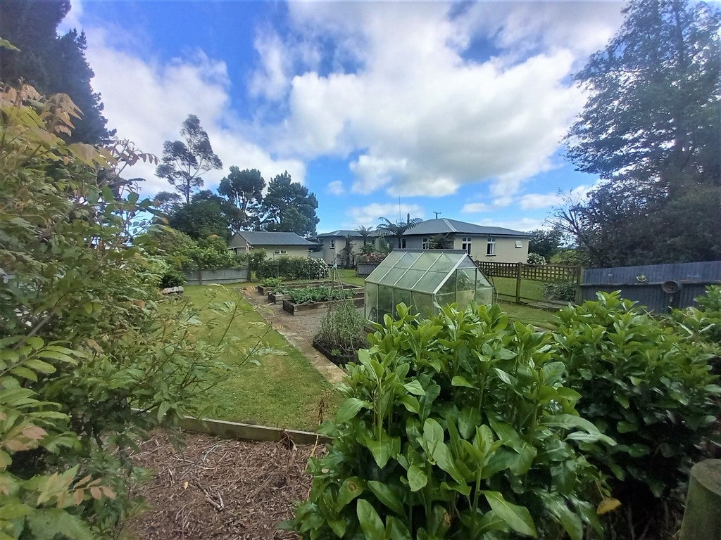 170 Kaihinau Road, Shannon, Palmerston North - Carousel 2