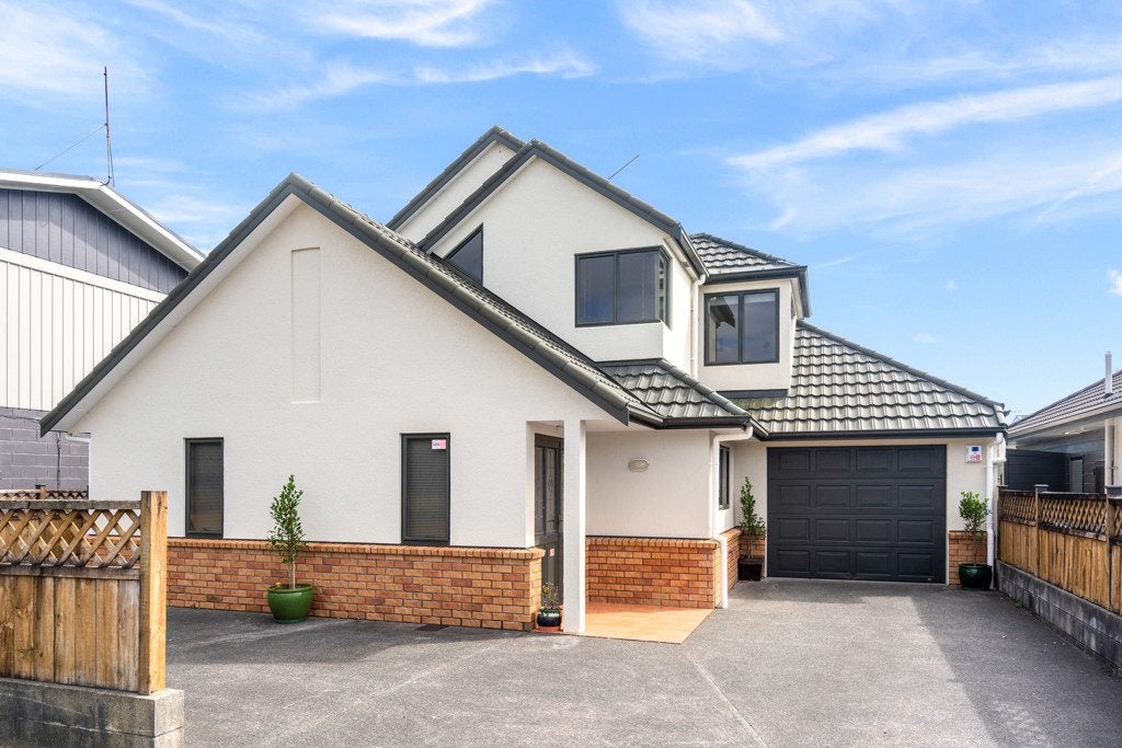 1 Richmond Street, Kamo, Whangarei - Carousel 2