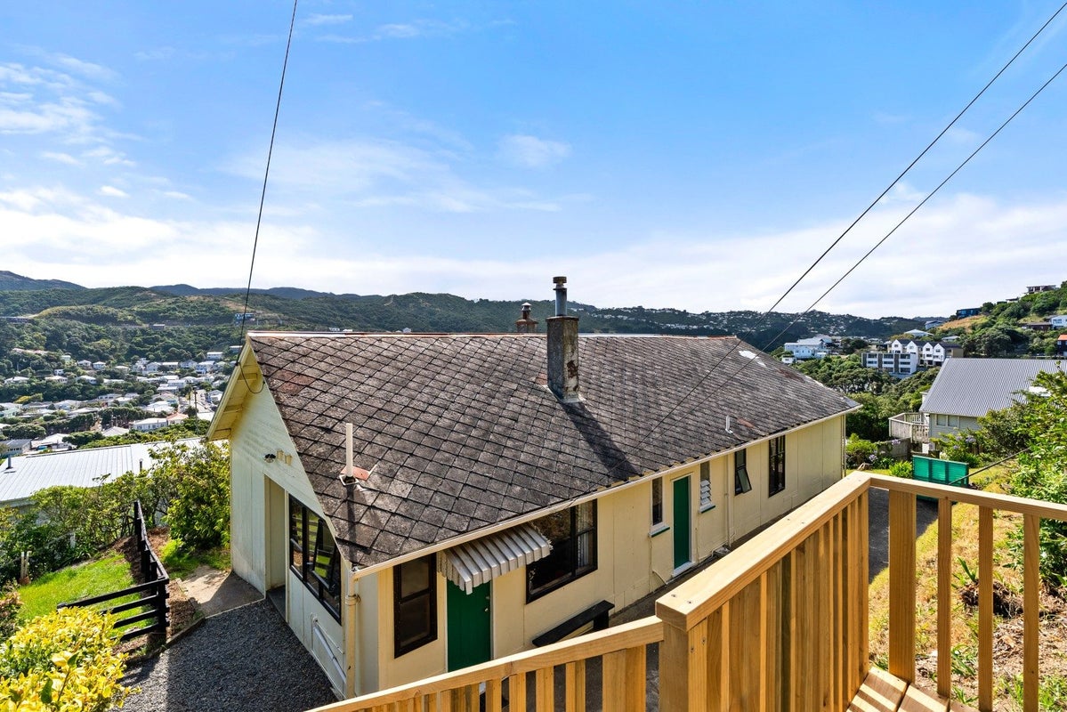 106 Volga Street, Island Bay, Wellington, Wellington - Carousel 2