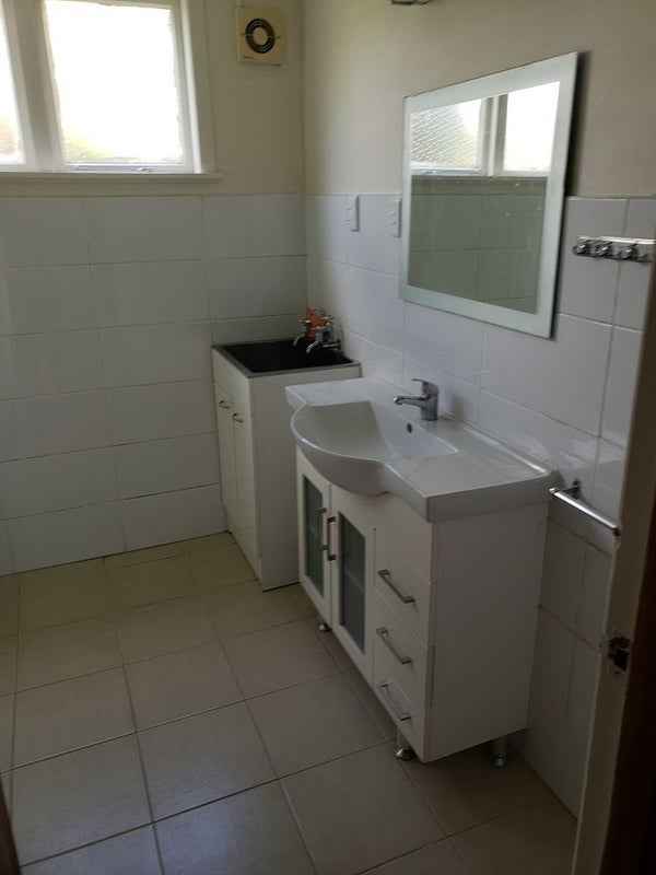 2/255 WATERLOO RD, WATERLOO, LOWER HUTT - Carousel 2
