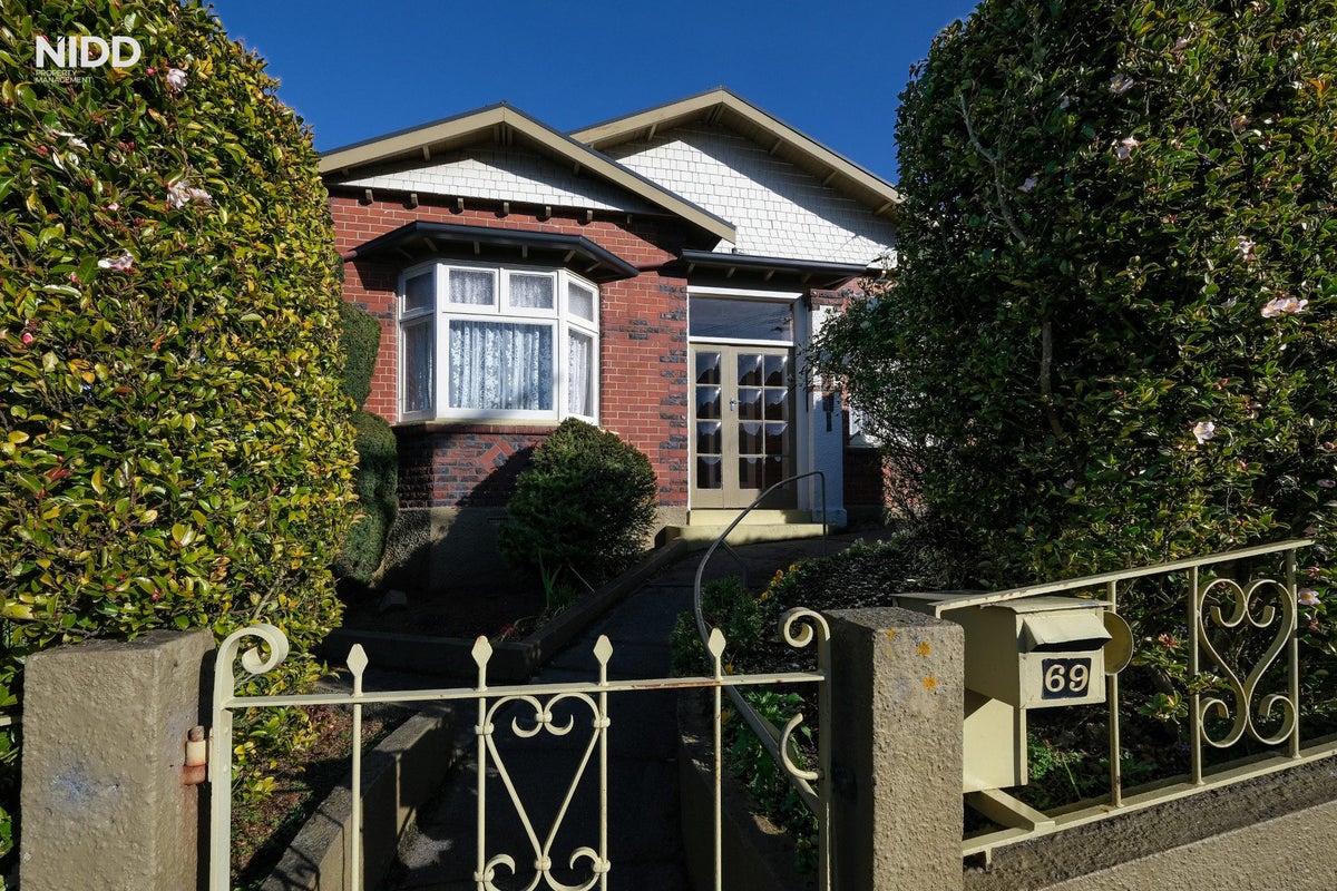 69 Hood Street, Wakari, Dunedin - Carousel 2