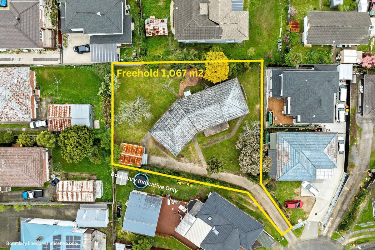 10 Scanlen Terrace, Kelston, Auckland - Carousel 2