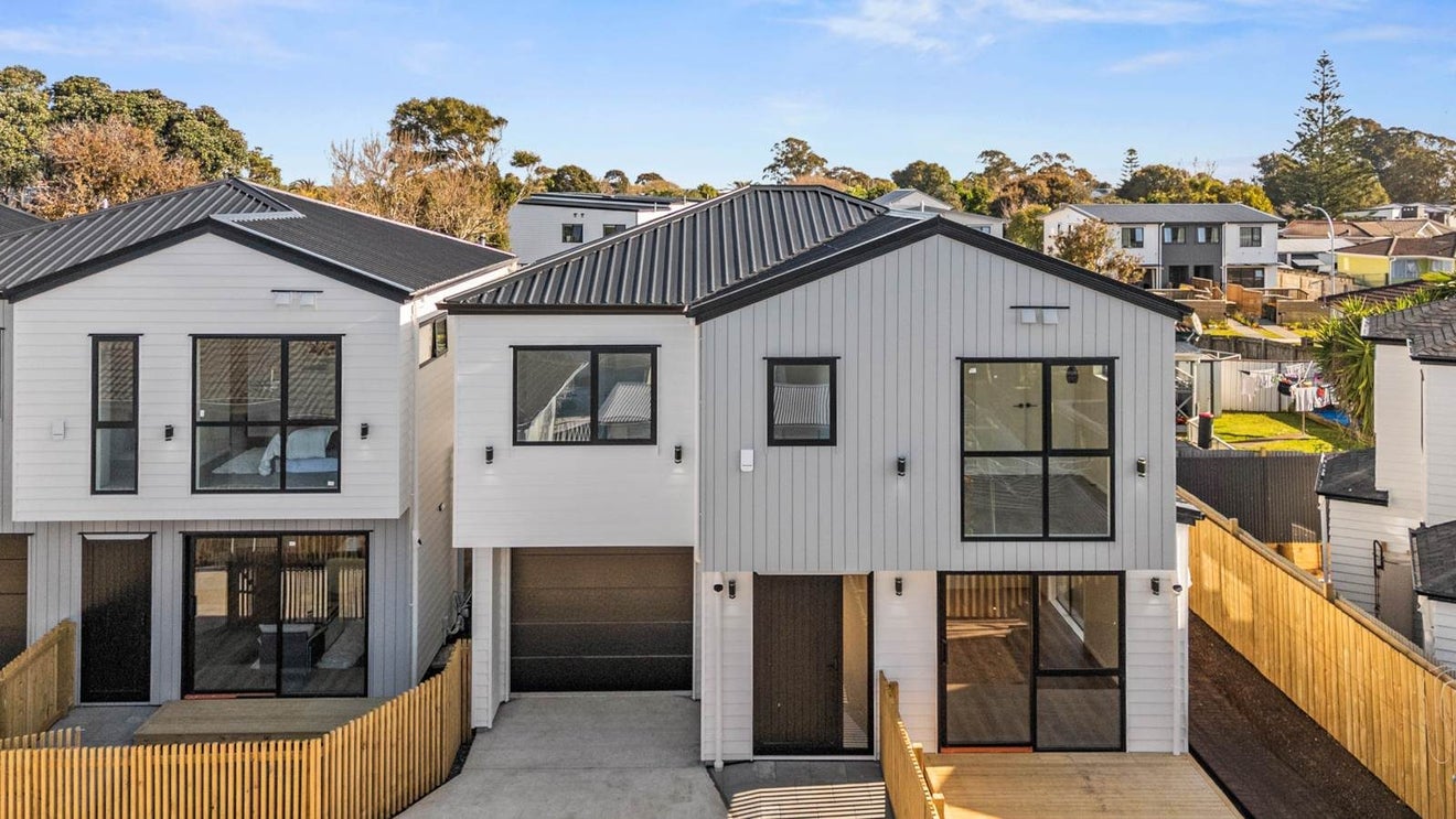 29 Smedley Street, Manurewa, Auckland - Carousel 1