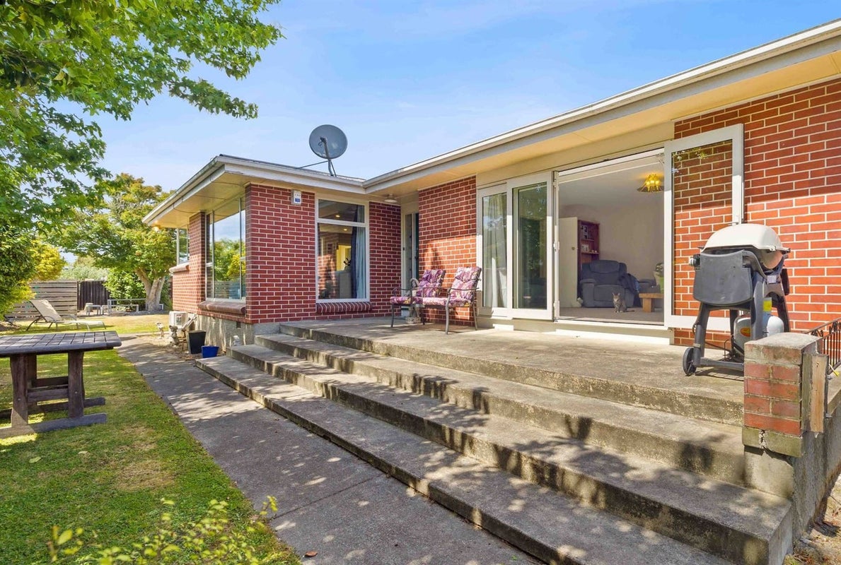 6 Ilfracombe Place, Burnside, Christchurch - Carousel 1