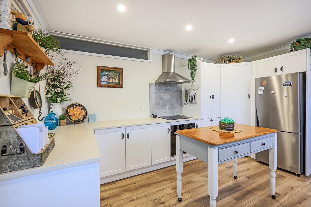 1105 Haig Street, Parkvale, Hastings - Carousel 2