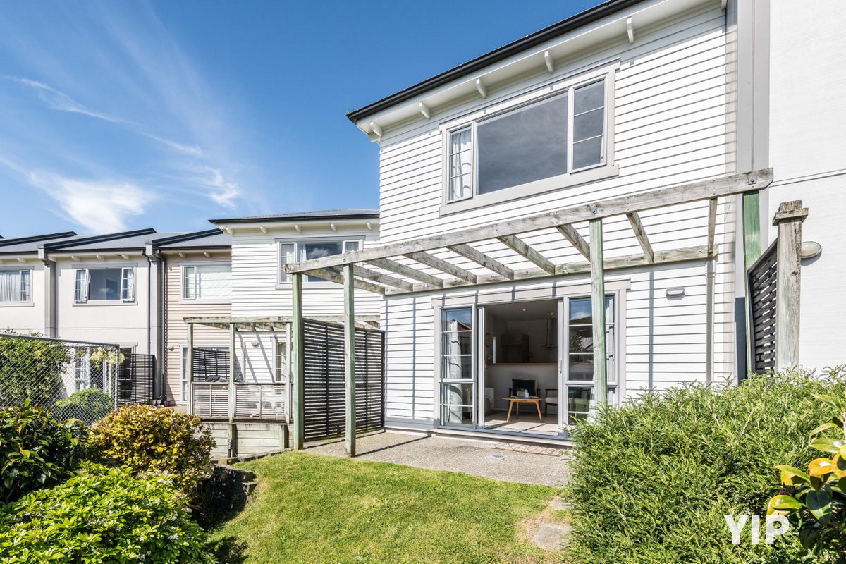 27/232 Middleton Road, Glenside, Wellington - Carousel 1
