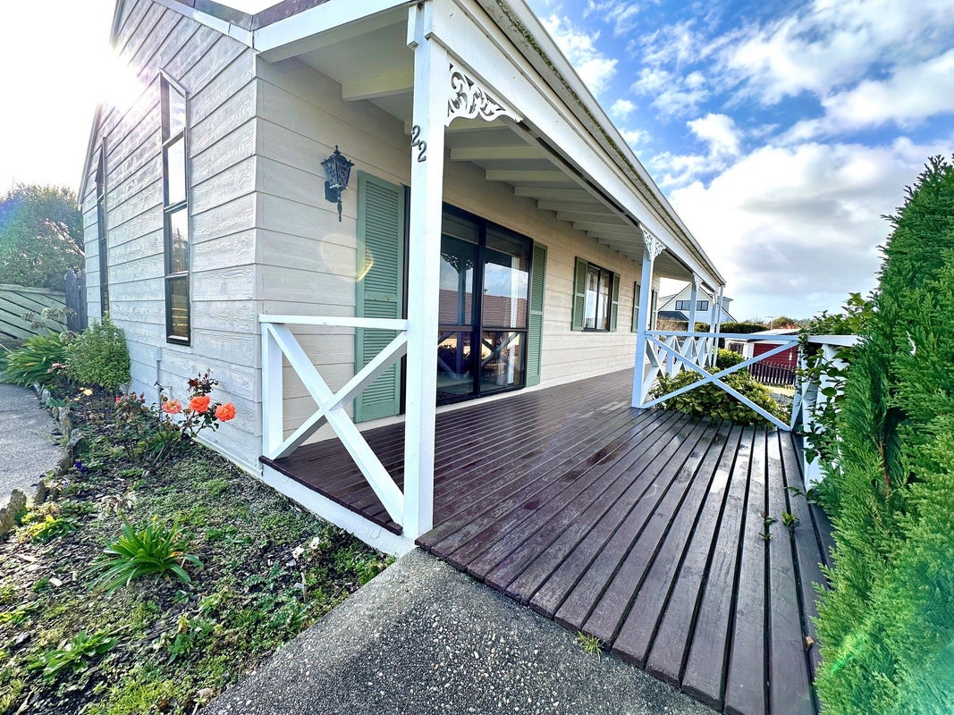 22 Mcneil Street, Balclutha - Carousel 1
