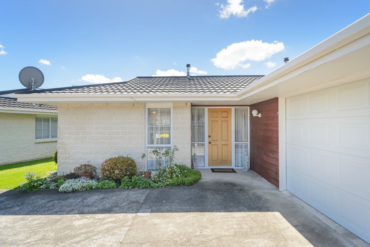 12B Purdie Place, Milson, Palmerston North - Carousel 2