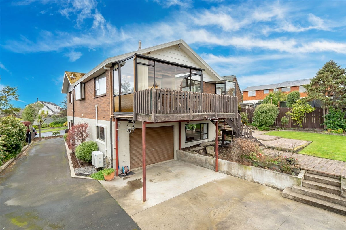 63 Walton Park Avenue, Fairfield, Dunedin - Carousel 2