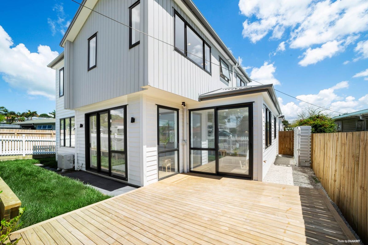66A Salisbury Road, Birkdale, Auckland - Carousel 1