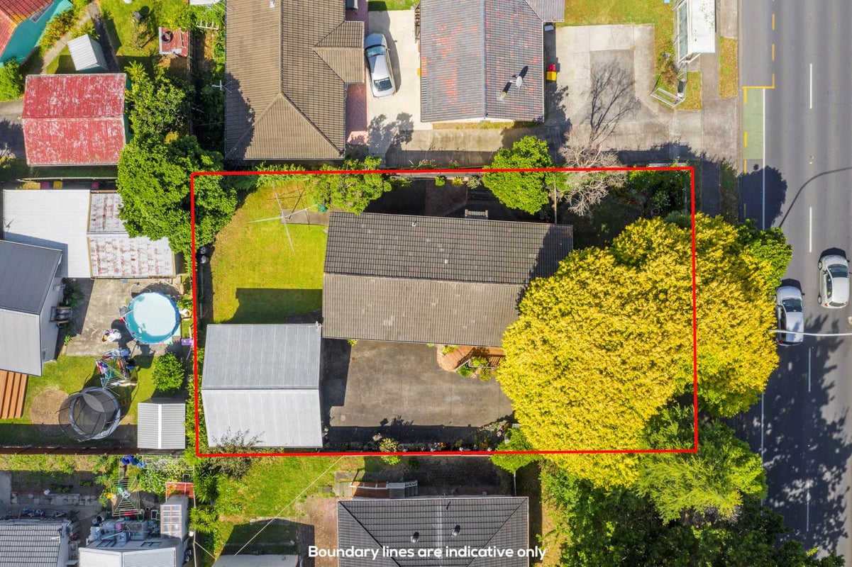 44 Te Irirangi Drive, Clover Park, Auckland - Carousel 2
