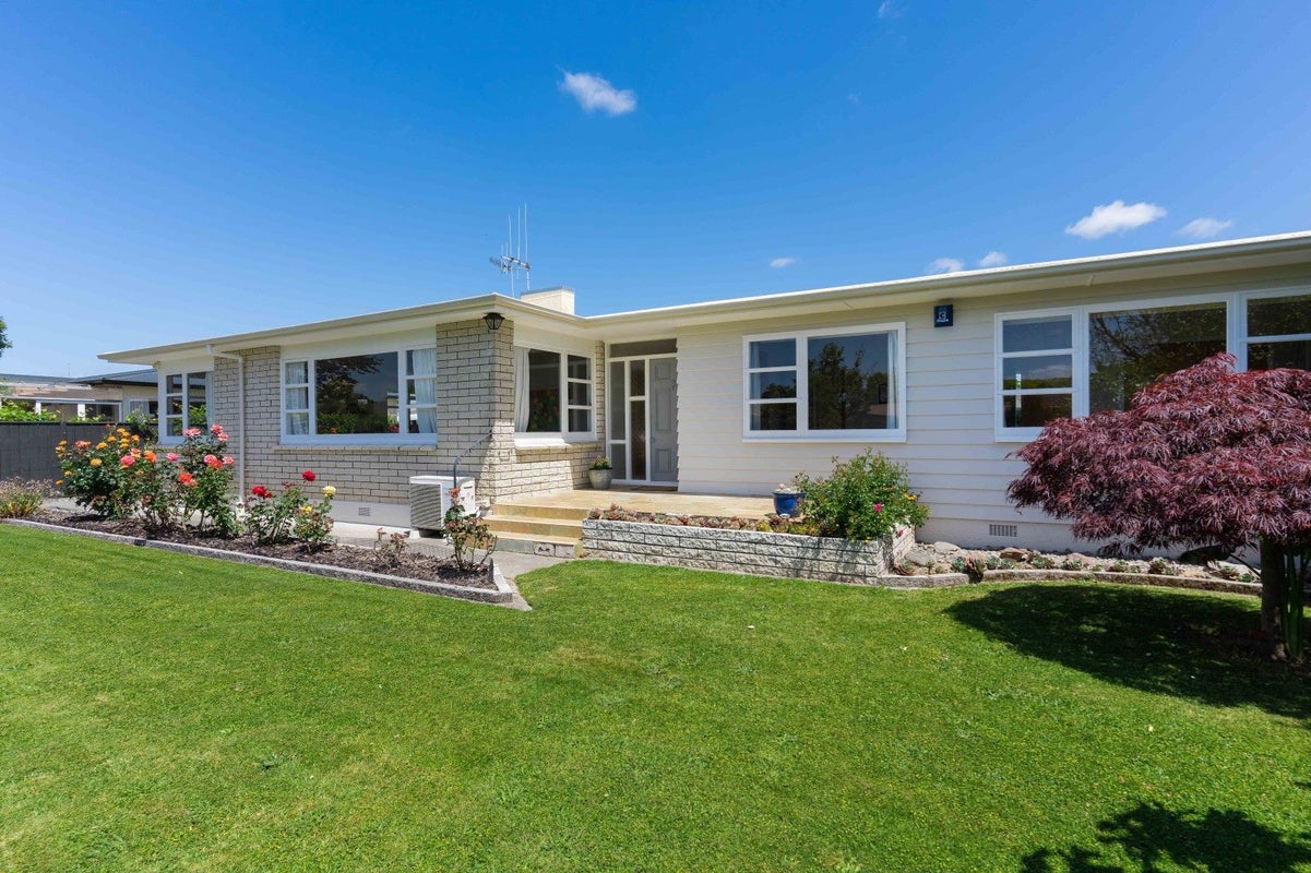43 Windsor Street, Terrace End, Palmerston North - Carousel 2