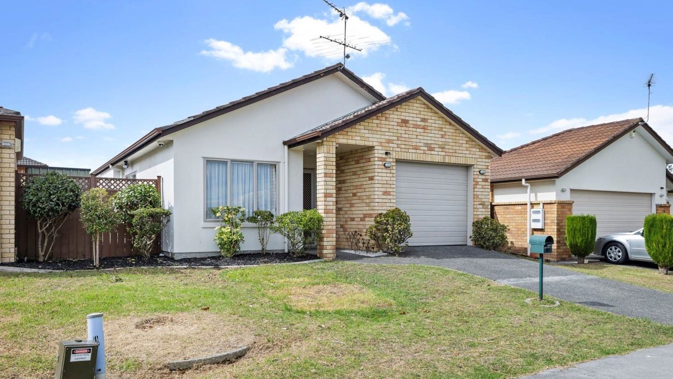 31 Magic Way, Randwick Park, Auckland - Carousel 1