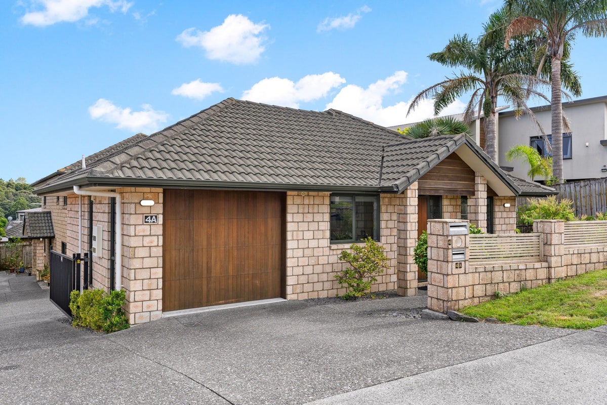 4 Aldon Lane, The Gardens, Auckland - Carousel 1