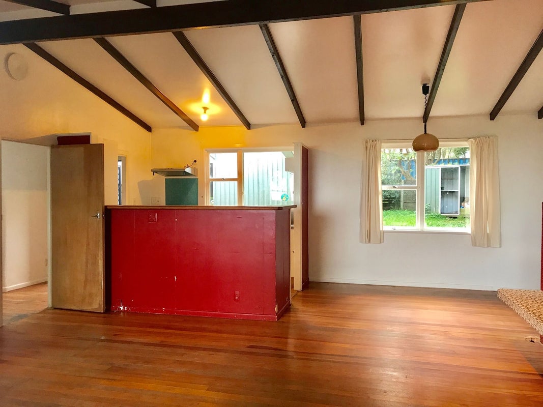43 Tane Road, Laingholm, Auckland - Carousel 10