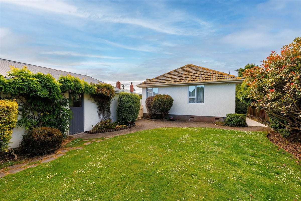 33 Maryhill Avenue, Hoon Hay, Christchurch - Carousel 1