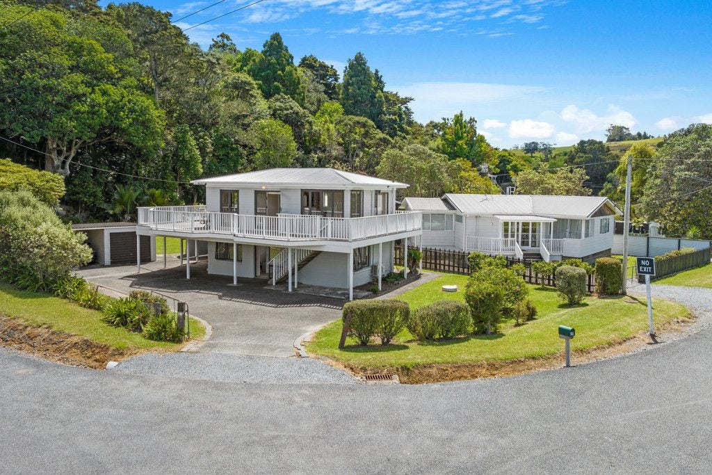 89 Clinton Road, Tawharanui Peninsula, Warkworth - Carousel 1