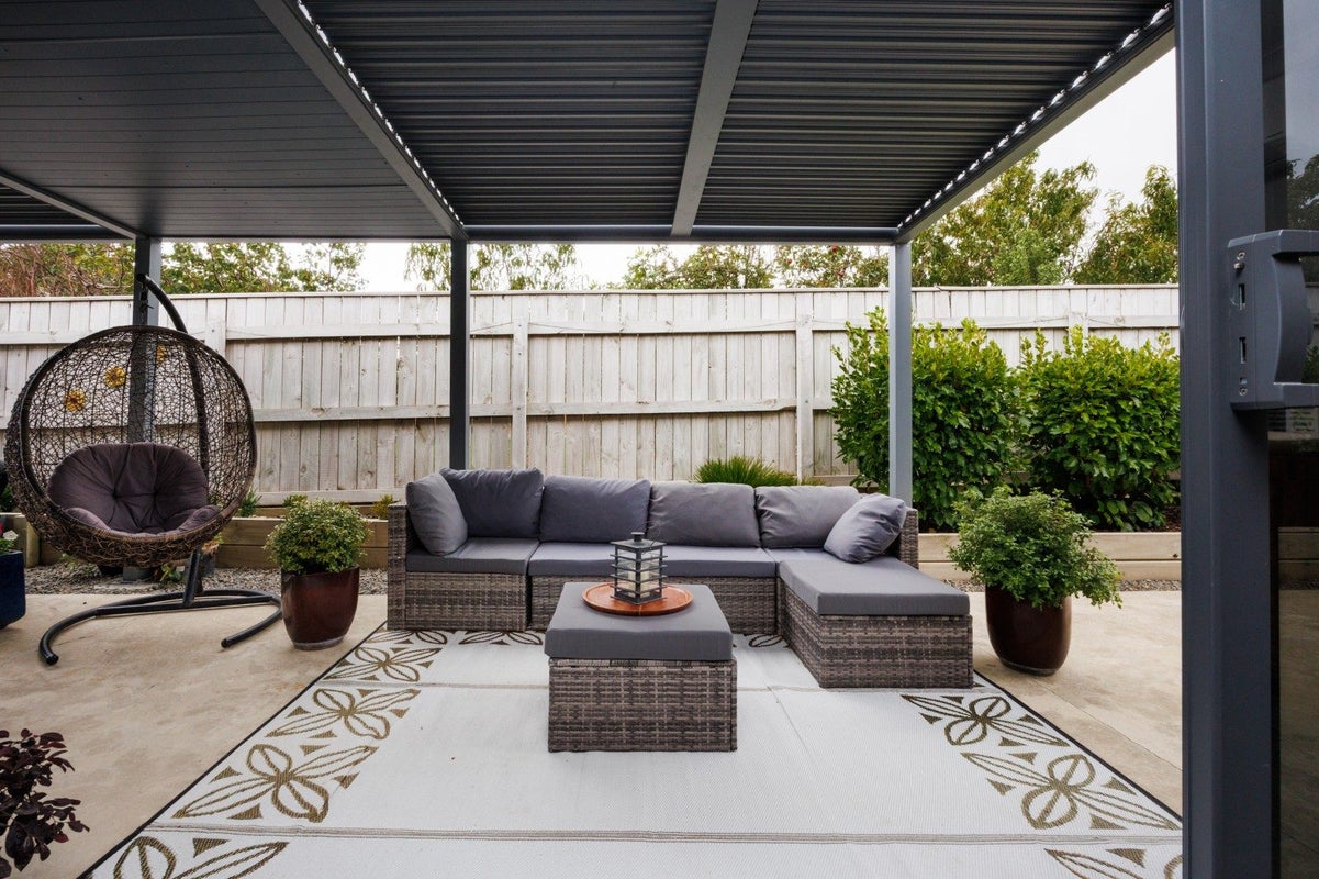 7 Varsity Heights, Fitzherbert, Palmerston North - Carousel 1