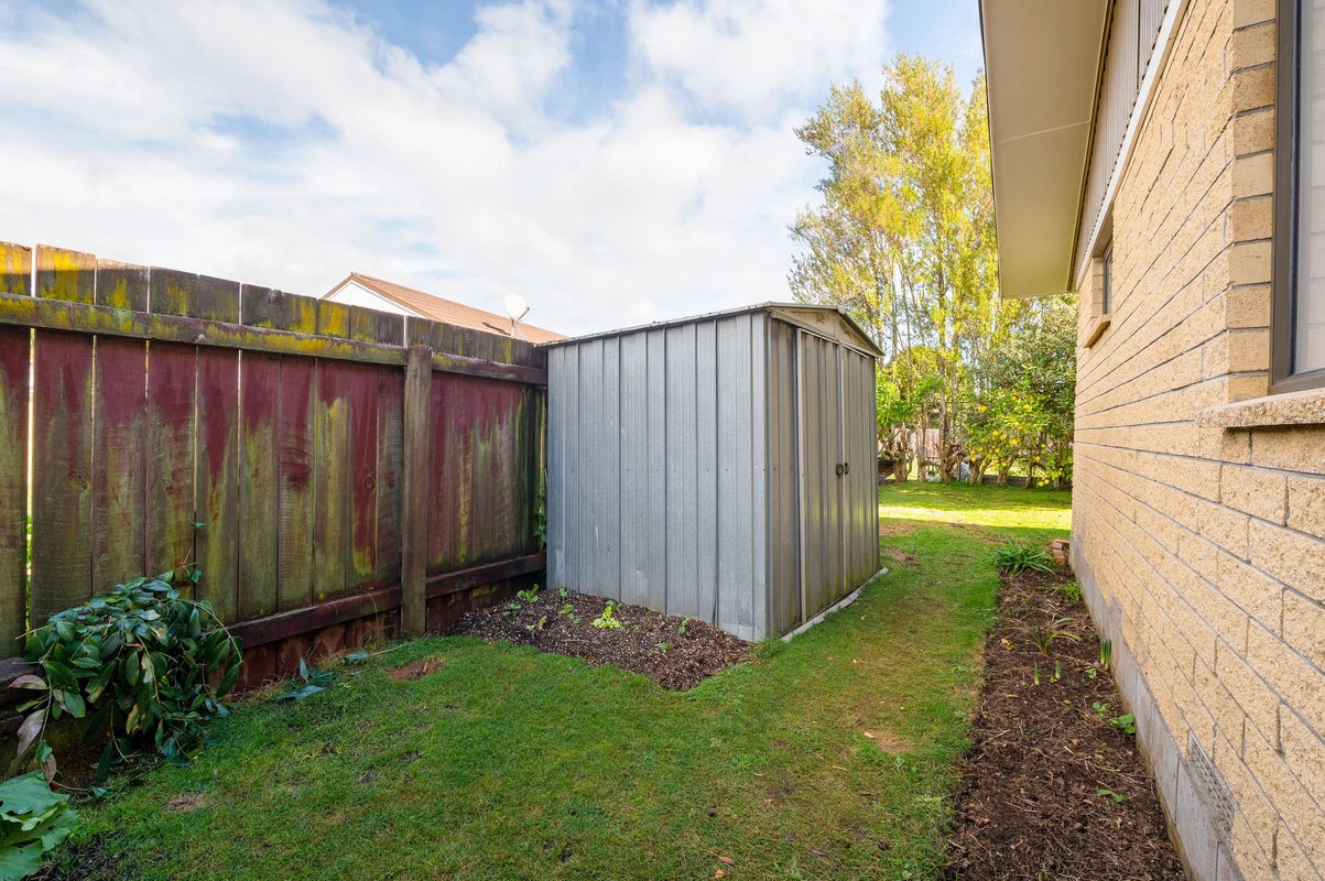 1A Taylor Terrace, St Andrews, Hamilton - Carousel 16