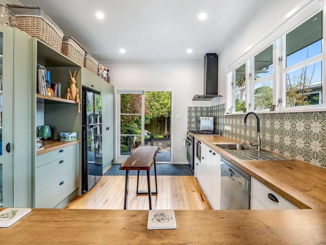 81 Purnell Street, College Estate, Whanganui - Carousel 2