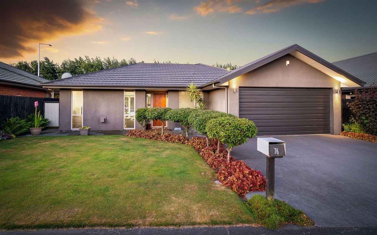 76 Sarabande Avenue, Redwood, Christchurch - Carousel 1