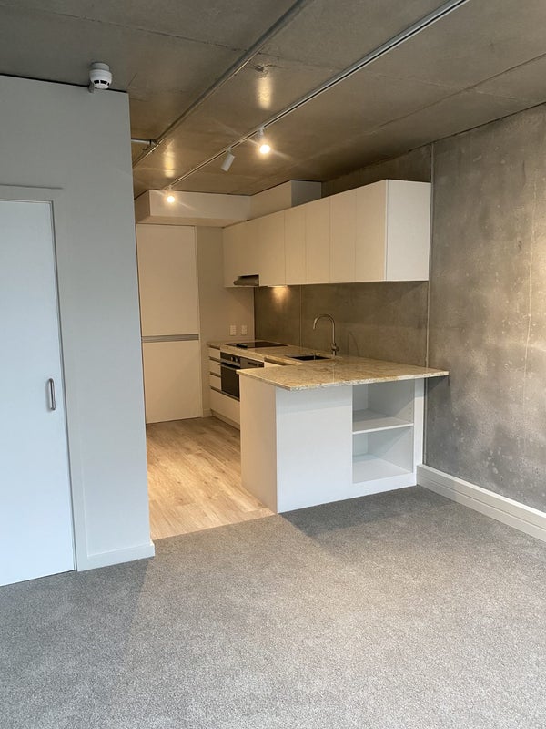 7/19 Pirie Street, Mount Victoria, Wellington - Carousel 2