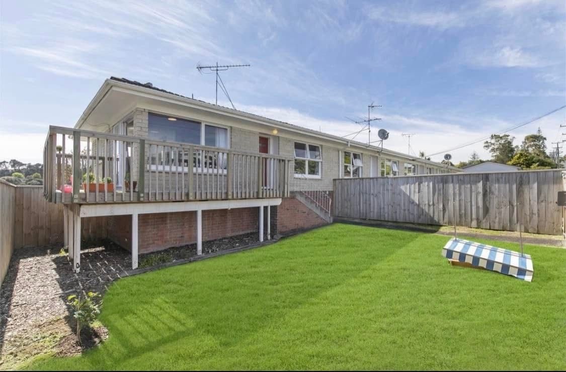 95D Verbena Road, Birkdale, Auckland - Carousel 1