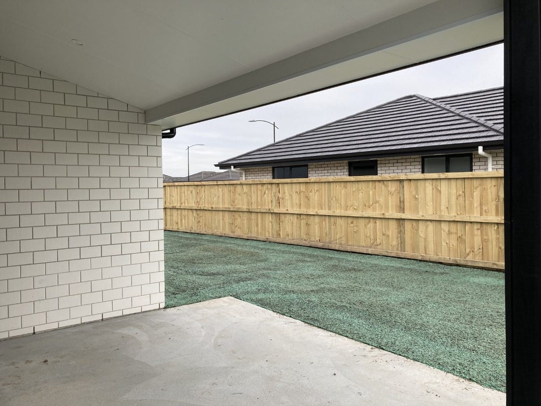 3 Keerangi Place, Rototuna North, Hamilton - Carousel 12
