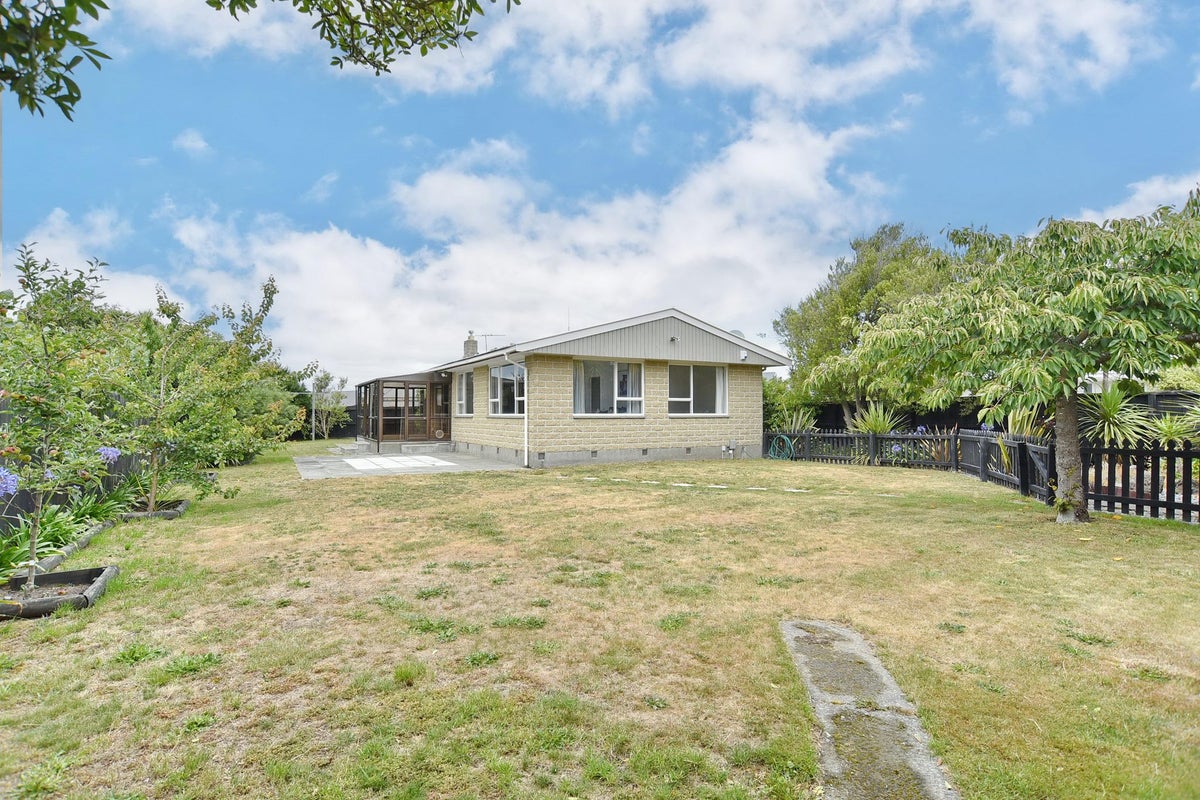 44 Woodgrove Avenue, North New Brighton, Christchurch - Carousel 2